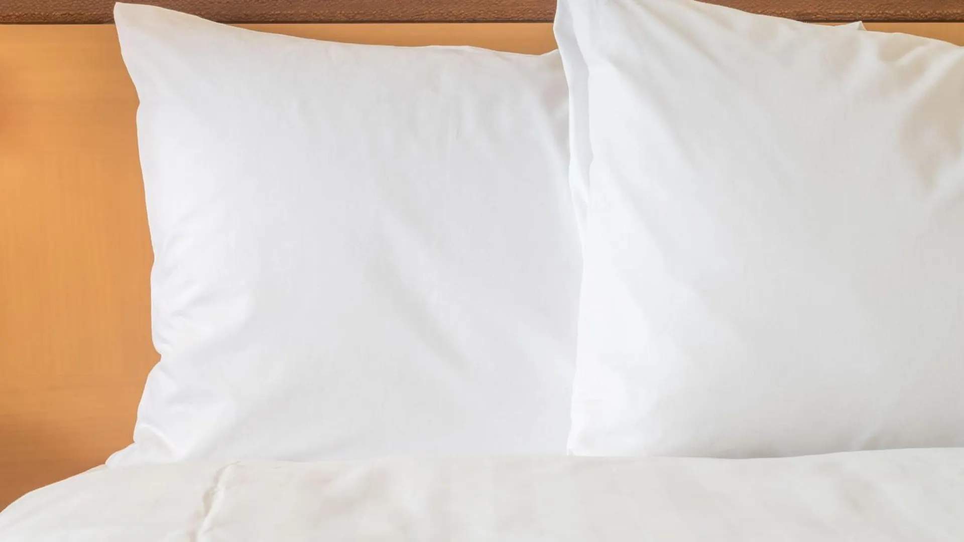 Crowne Plaza Canberra By Ihg Отель