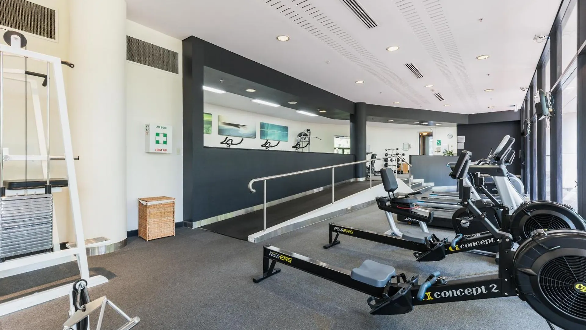 Hotel Crowne Plaza Canberra By Ihg